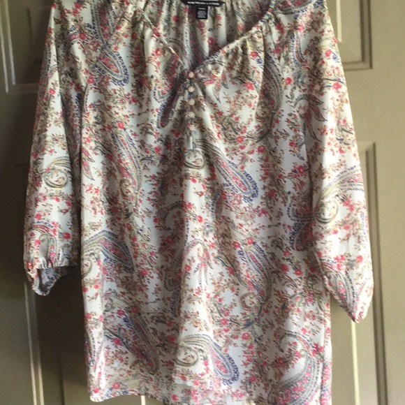 Blouse - Picture 2 of 2